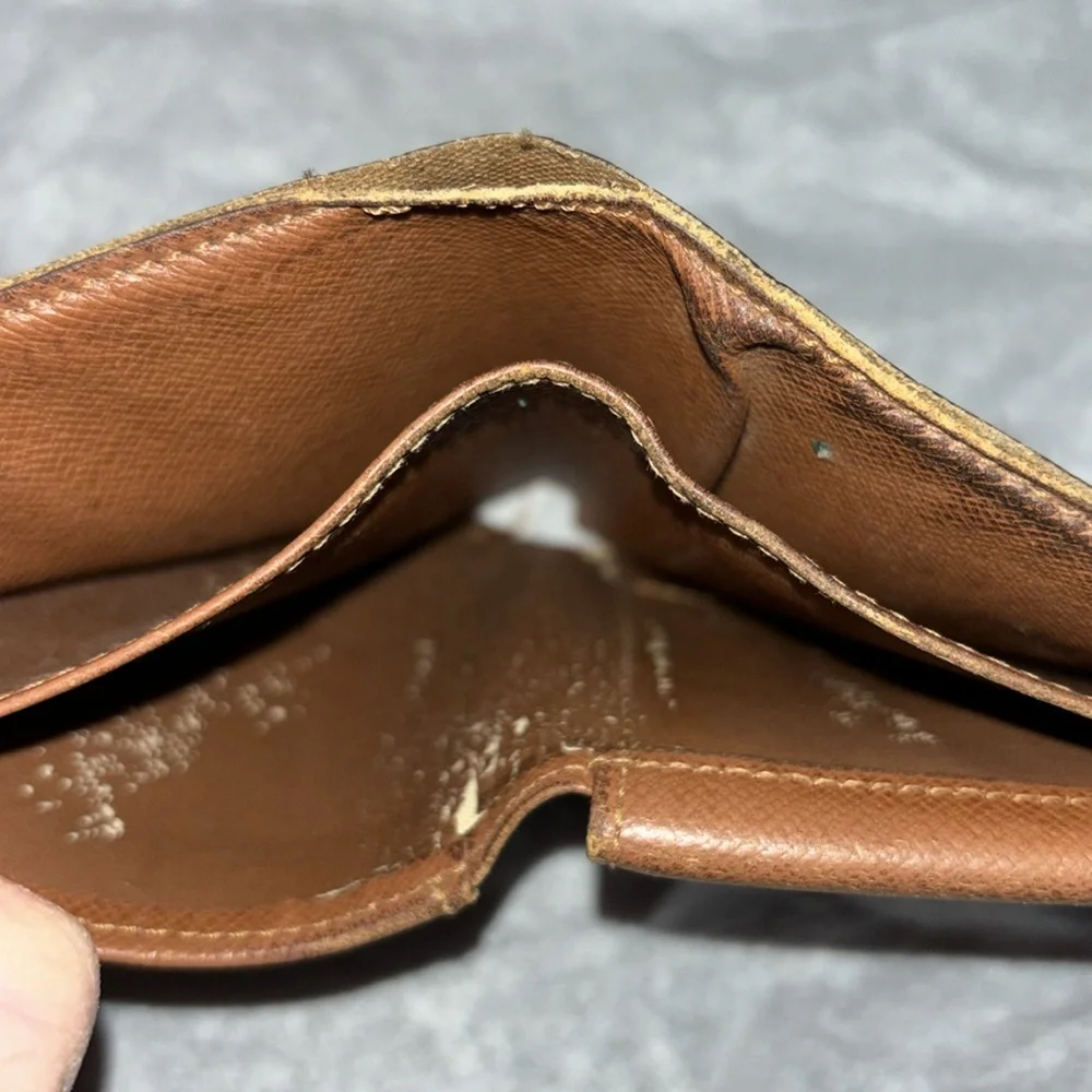 Louis Vuitton wallet - Picture 4 of 7